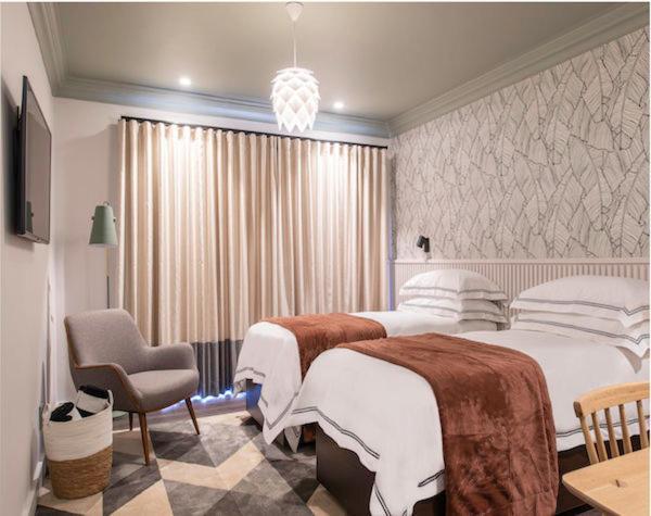 The Feather Hill Boutique Hotel Потчефструм Екстериор снимка