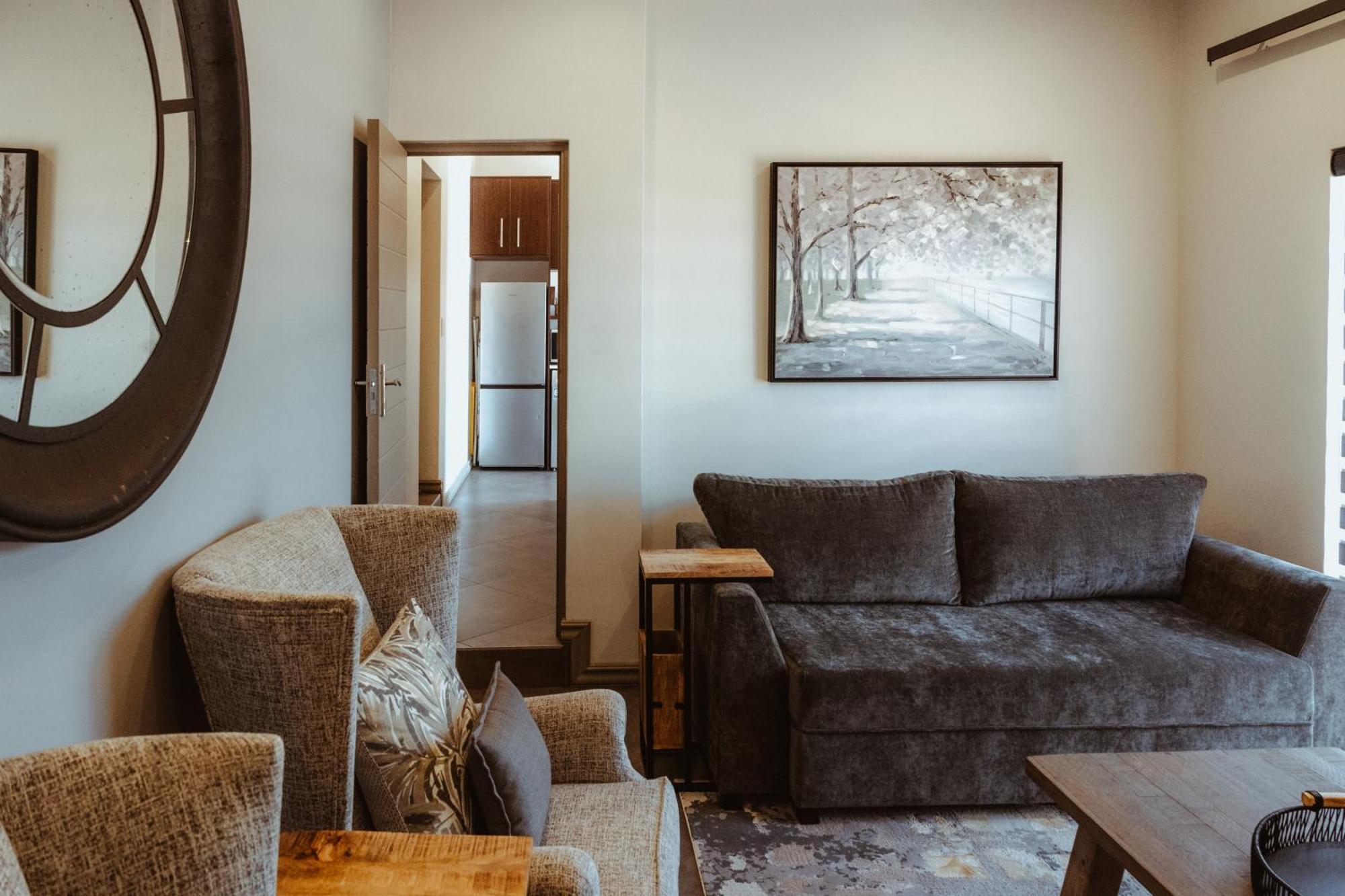 The Feather Hill Boutique Hotel Потчефструм Екстериор снимка